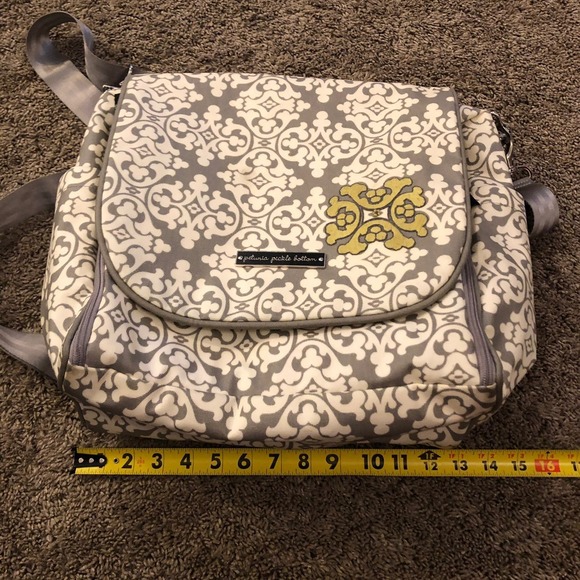 Petunia Pickle Bottom Diaper Bag EUC‎ - Picture 6 of 11